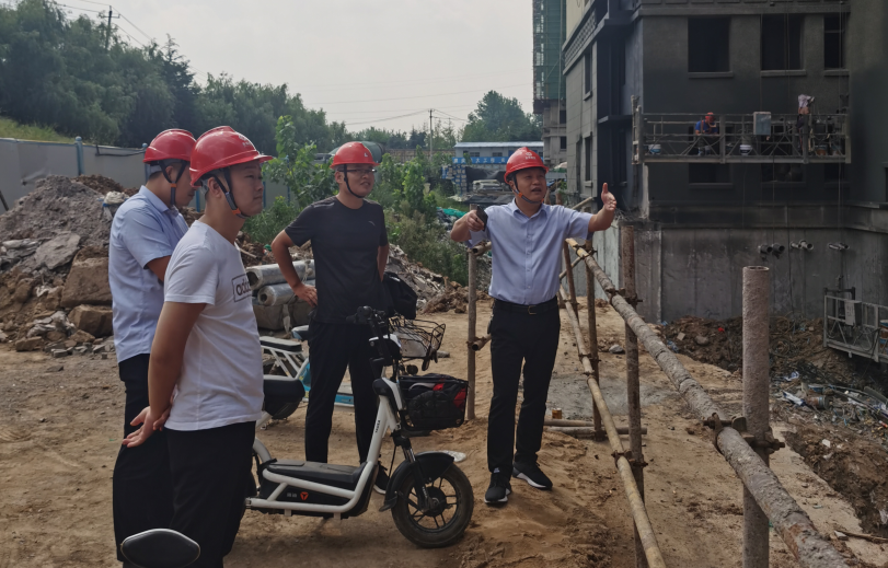 Liu Qiang, Secretary of the General Party Branch of the Group, Led the Team to Carry out Safety Inspection on Construction Sites